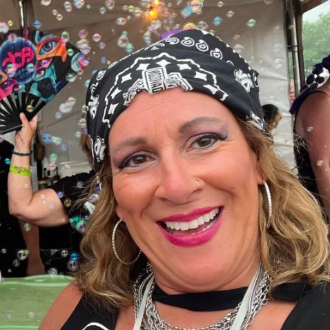 Rasan in a bandana at a music festival